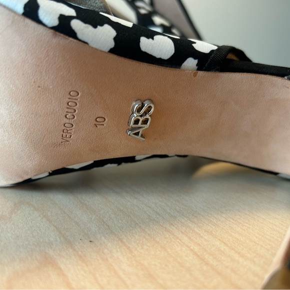 ABS Allen Schwartz NWOT slingback heart and bow “Sophee” heels size 10 brand new - Picture 6 of 15